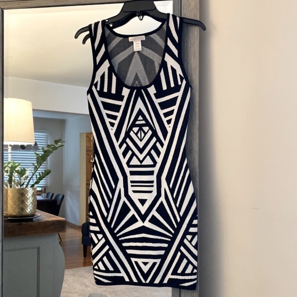 Jealous Tomato, M, white / black abstract print bodycon mini dress, stunning!!